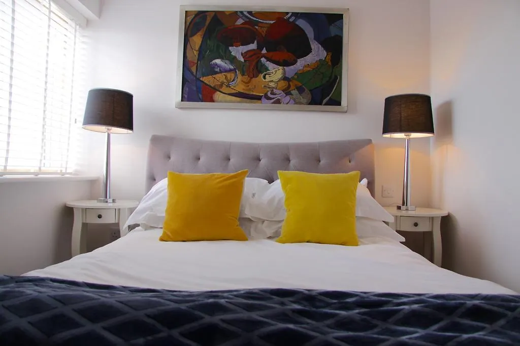 Lux Living Apartments - Florian House Cambridge